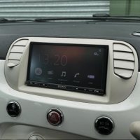 Fiat 500 Sony Apple car play/Android Auto